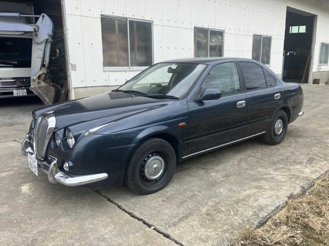 MITSUOKA RYOGA 2001