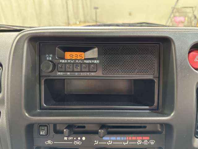 DAIHATSU HIJET truck 2014