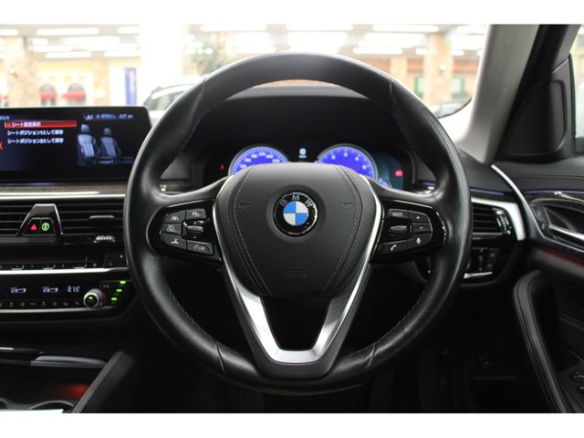 BMW BMW 5series TOURING 2017