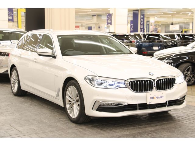BMW BMW 5series TOURING 2017