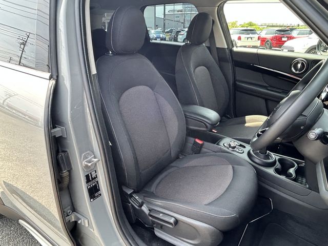 BMW MINI COOPER D CROSSOVER 2020