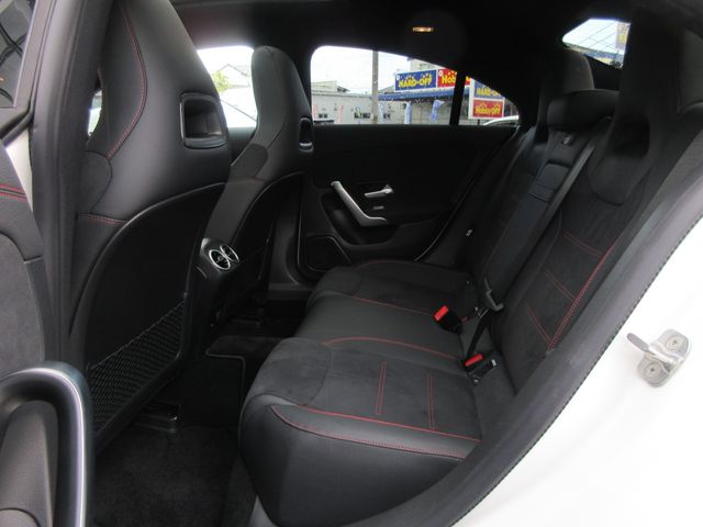 MERCEDES BENZ MERCEDES BENZ CLA class 2025