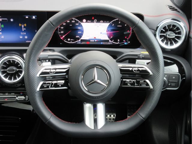 MERCEDES BENZ MERCEDES BENZ CLA class 2025