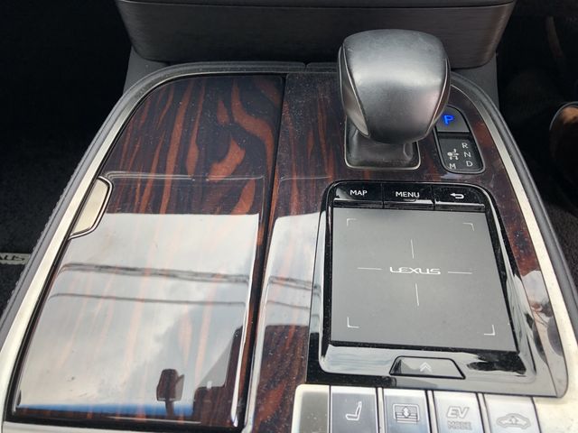 TOYOTA LEXUS LS500h 2020