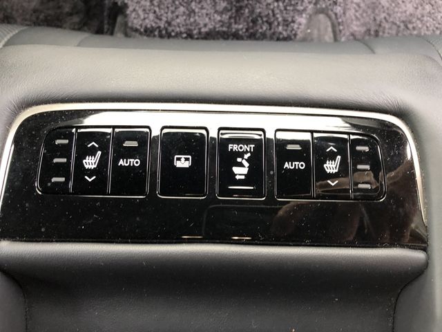 TOYOTA LEXUS LS500h 2020