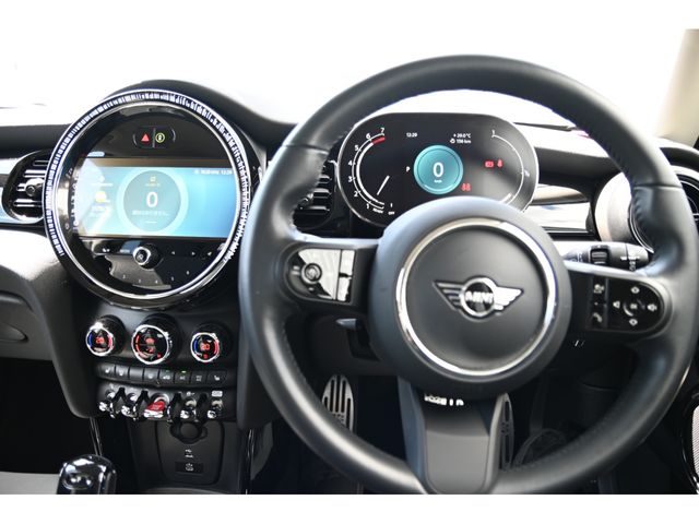 BMW MINI COOPER S 2024