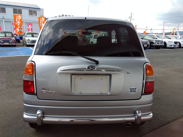 DAIHATSU MIRA GINO 4WD 2004