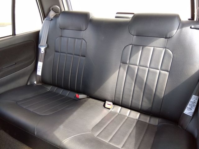 DAIHATSU MIRA GINO 4WD 2004