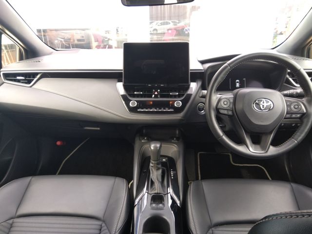 TOYOTA COROLLA TOURING HYBRID 4WD 2023