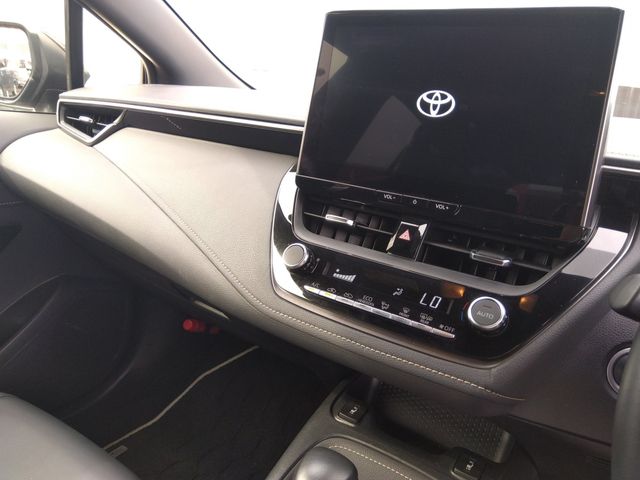 TOYOTA COROLLA TOURING HYBRID 4WD 2023
