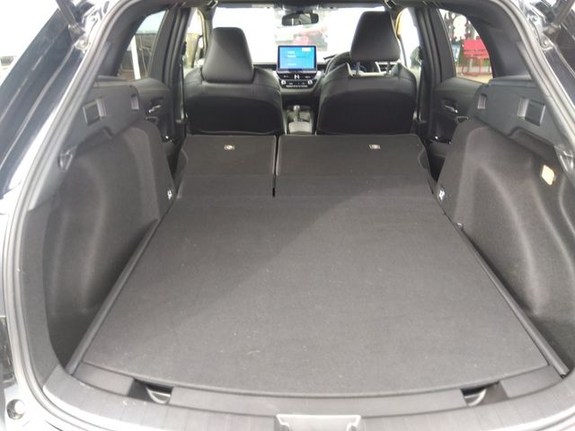 TOYOTA COROLLA TOURING HYBRID 4WD 2023