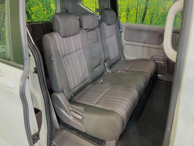 HONDA FREED HYBRID 2017