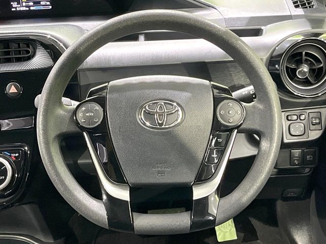 TOYOTA AQUA 2018