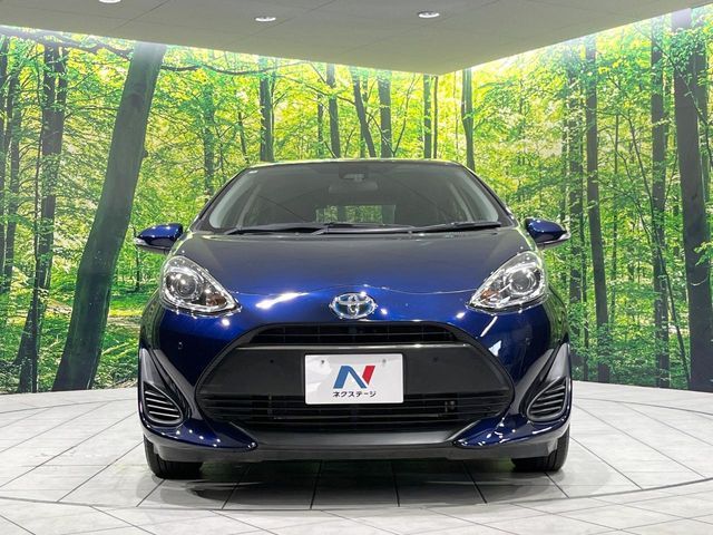 TOYOTA AQUA 2018