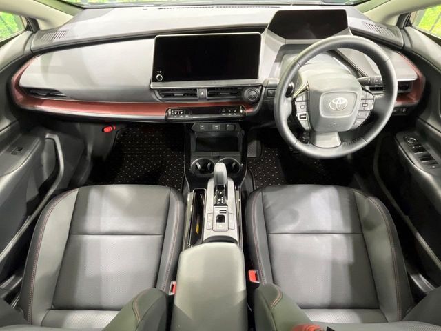 TOYOTA PRIUS 4WD 2023