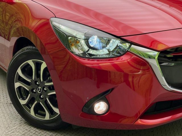 MAZDA DEMIO 2016