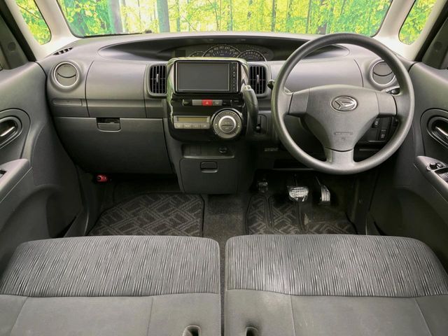 DAIHATSU TANTO 2013
