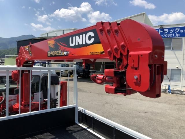 MITSUBISHI FUSOU FIGHTER 2024