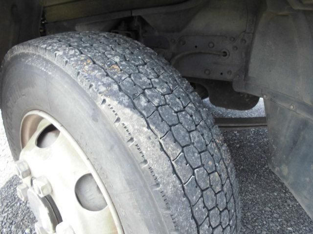 MITSUBISHI FUSOU FIGHTER 2009