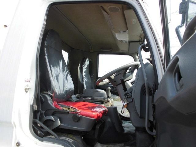 MITSUBISHI FUSOU FIGHTER 2009