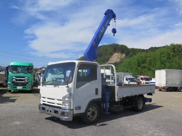 ISUZU ELF 2013