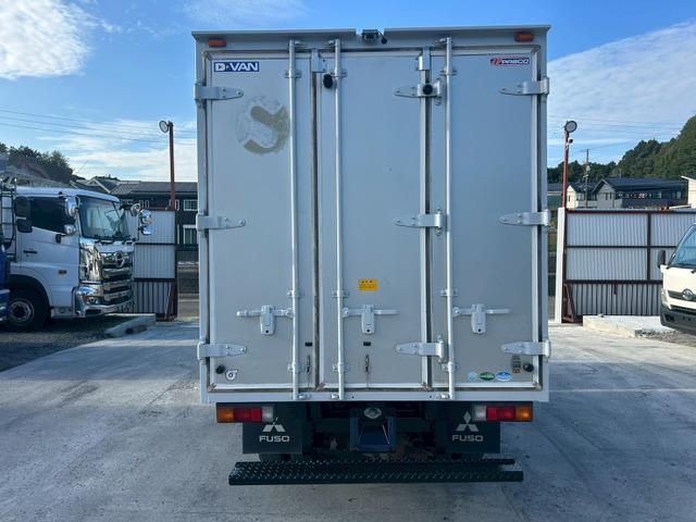 MITSUBISHI CANTER 2017