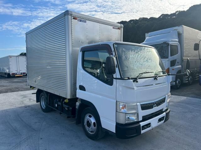 MITSUBISHI CANTER 2017