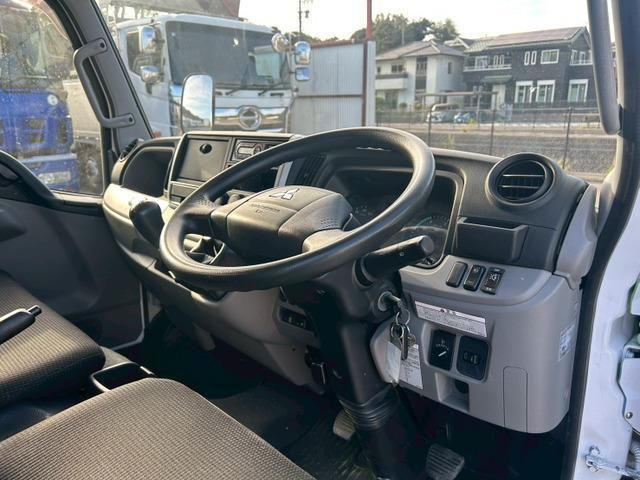 MITSUBISHI CANTER 2017