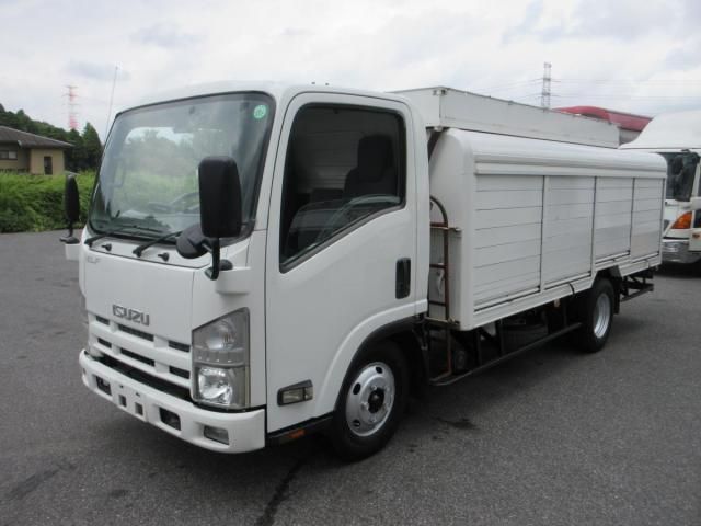 ISUZU ELF 2009