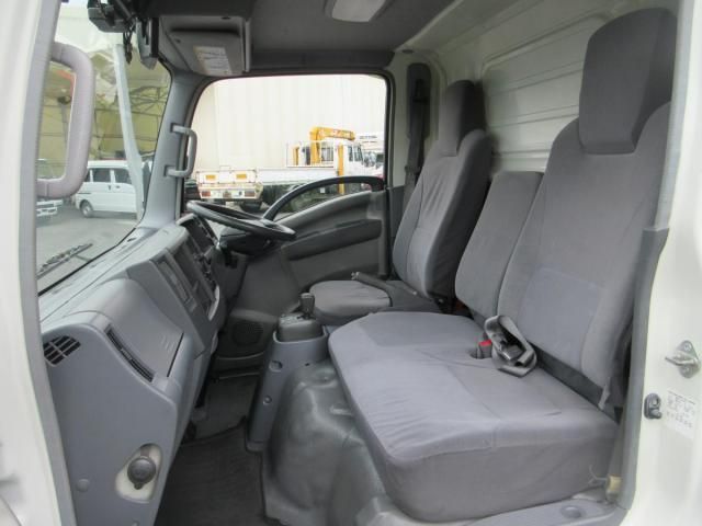 ISUZU ELF 2009
