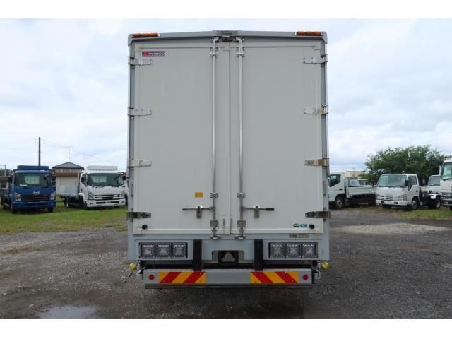 MITSUBISHI FUSOU FIGHTER 2018