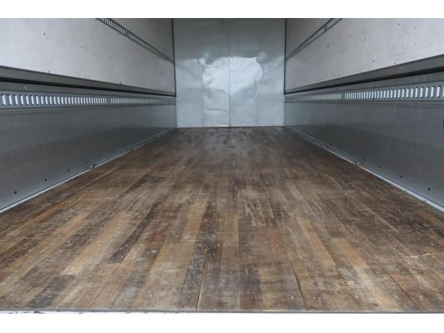 MITSUBISHI FUSOU FIGHTER 2018