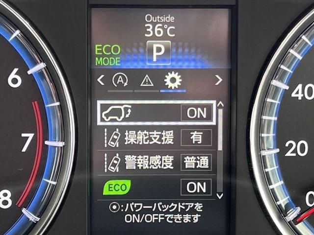 TOYOTA HARRIER 2WD 2014