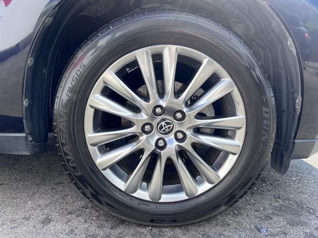 TOYOTA HARRIER 2WD 2014