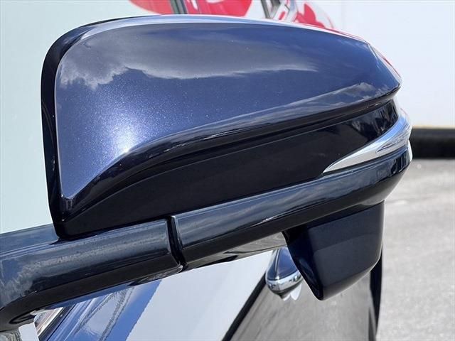 TOYOTA HARRIER 2WD 2014