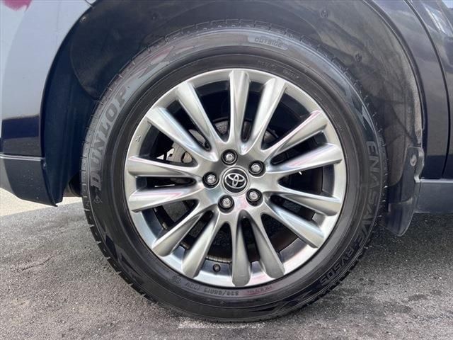 TOYOTA HARRIER 2WD 2014