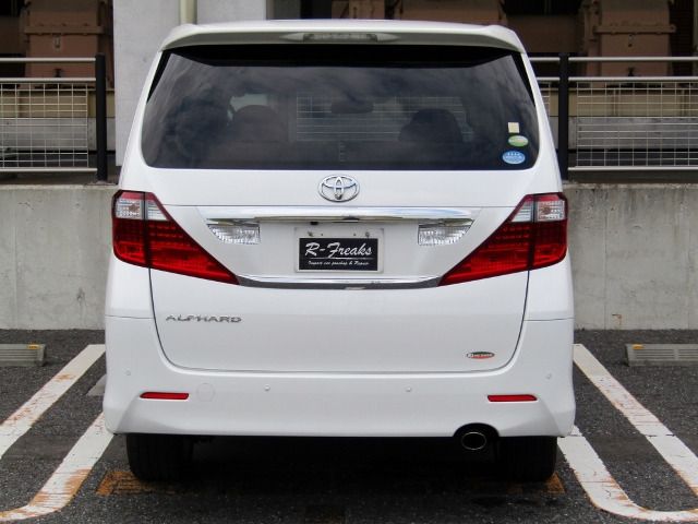 TOYOTA ALPHARD 4WD 2009