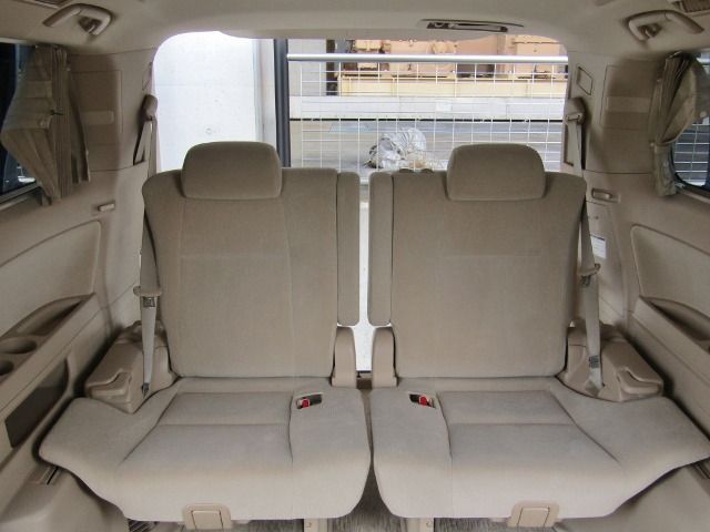 TOYOTA ALPHARD 4WD 2009