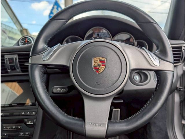 PORSCHE PORSCHE 911 2010