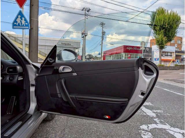 PORSCHE PORSCHE 911 2010