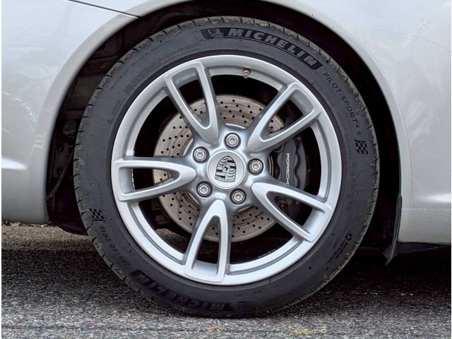 PORSCHE PORSCHE 911 2010