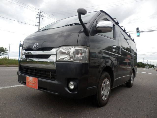 TOYOTA HIACE van 4WD 2014