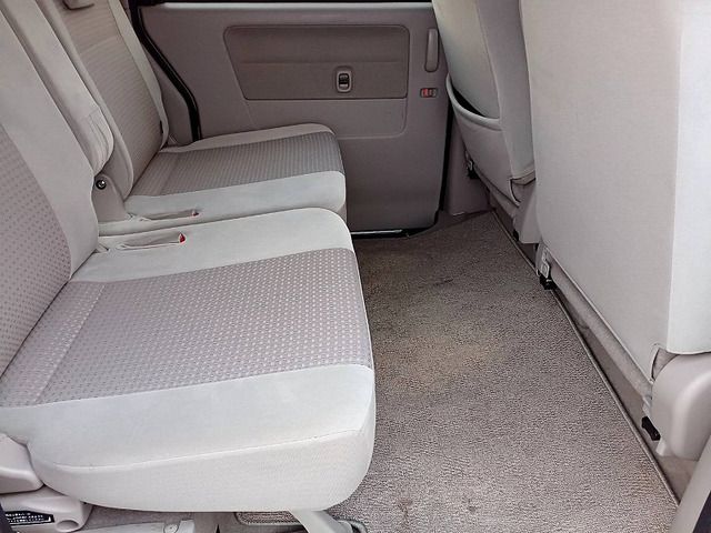 MITSUBISHI TOWNBOX 2015