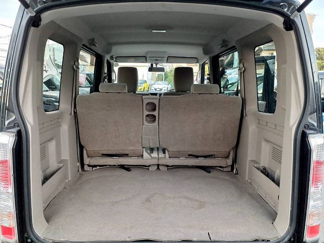 MITSUBISHI TOWNBOX 2015