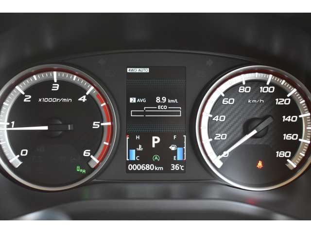 MITSUBISHI DELICA D:5 4WD 2025