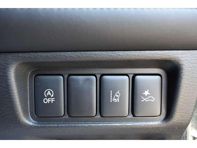 MITSUBISHI DELICA D:5 4WD 2025