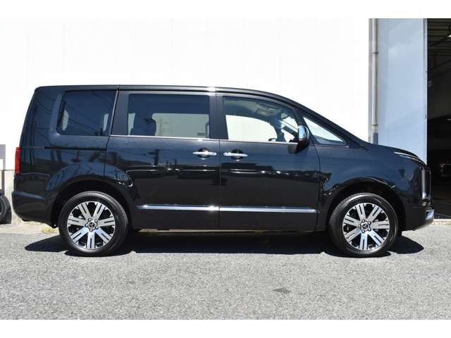 MITSUBISHI DELICA D:5 4WD 2025