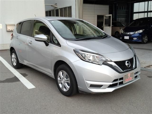 NISSAN NOTE 4WD 2017
