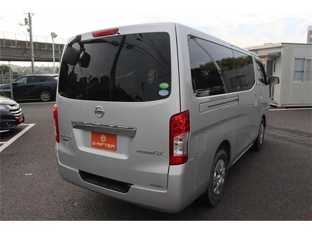 NISSAN NV350 CARAVAN 2018
