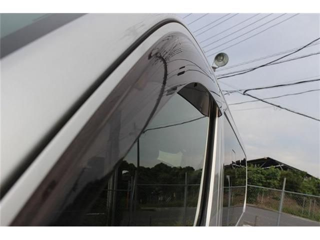 NISSAN NV350 CARAVAN 2018